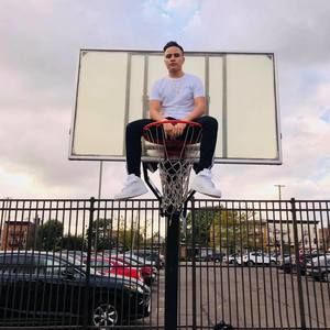 Meet your Posher, Fareth